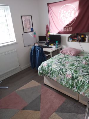 Photo 5- click for photo gallery